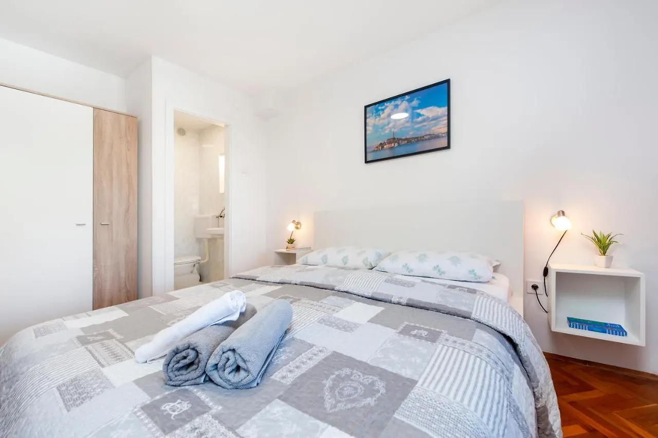 Appartamento Casa Caterina Rovigno 0*,