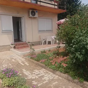 Apartments Pomer , Pomer Croazia