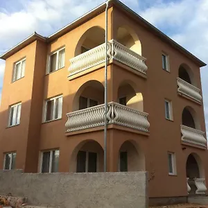 https://apartments-mara-novi-vinodolski.primorje-gorskikotar.com